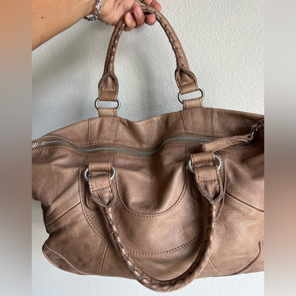 Liebeskind gorgeous quality Soft Taupe Brown Leather Satchel - Picture 4 of 12